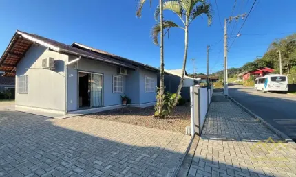 Casa com 3 quartos à venda no Rega Tres, Pomerode , 97 m2 por R$ 650.000