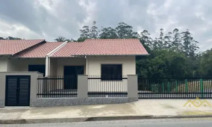 Casa com 2 quartos à venda no Testo Central, Pomerode , 62 m2 por R$ 430.000