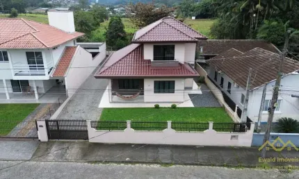 Casa com 3 quartos à venda no centro, pomerode , 170 m2 por r$ 849.000