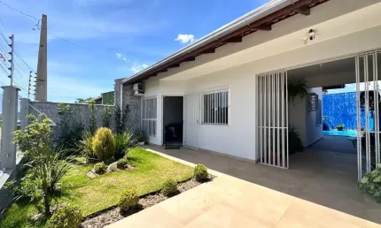 Casa com 2 quartos à venda na Avenida Antero De Quental, 101, Quinta dos Açorianos, Barra Velha