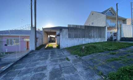 Casa Residencial com 2 quartos  à venda, 106.63 m2 por R$270000.00  - Pinheirinho - Curitiba/PR