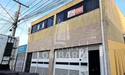 Loja para alugar, 180.00 m2 por R$2700.00  - Sitio Cercado - Curitiba/PR