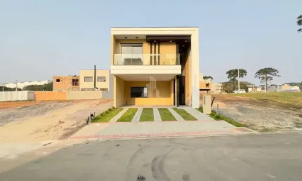 Sobrado com 3 dormitórios à venda, 145 m² por R$ 920.000,00 - Costeira - São José dos Pinhais/PR