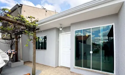 Casa com Edícula no Parque da Fonte  SJP  R$ 430.000,00
