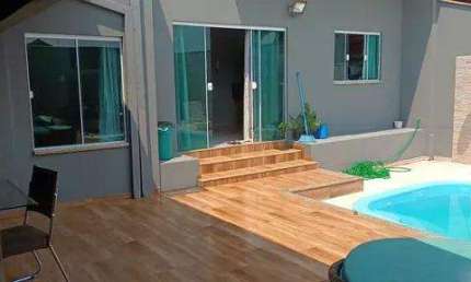 EXCELENTE Sobrado de 300 m&#178; - (3 dormts. + 1 suíte com closet e hidro) a VENDA em Cambé/Pr.