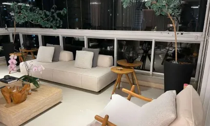 ESPETACULAR Apartamento a VENDA no Casa Bartló com 342 m&#178; (3 SU&#205;TES), PORTEIRA FECHADA, Londrina/Pr.