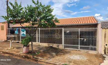 Casa a VENDA com 210 m&#178; (2 dormt.), Valor bem atrativo R$170.000,00 - no Conjunto João Paz, Londrina/Pr.