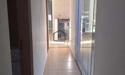 Casa a Venda em Londrina, com 350m&#178; e edícula nos fundos