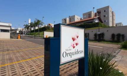 Apartamento com 2 quartos para alugar na Rua Oséias Furtoso, 1051, Leonor, Londrina