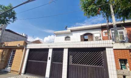 Casa com 3 quartos à venda na Rua Paraná, 83, Vila Mathias, Santos