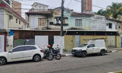 Casa com 3 quartos para alugar na Rua Alfredo Ximenes, 13, José Menino, Santos