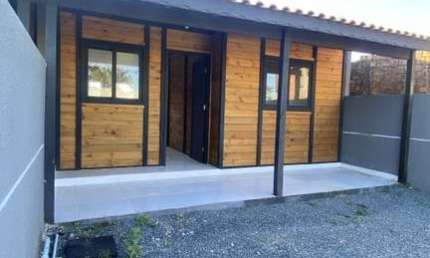 Casa para Venda em Guaratuba, Piçarras, 2 dormitórios, 1 banheiro