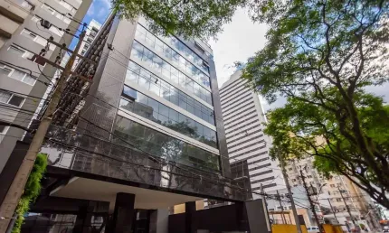 Studio All Batel, com 34m2, com lazer completo, vista incrível, piscina aquecida e estilo moderno.