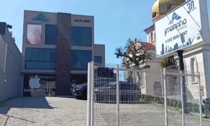 Sala comercial coworking para imobiliárias no bigorilho.