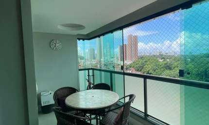 Apartamento com Vista Mar à Venda – Porteira Fechada | Ondina