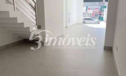 Excelente sala comercial para aluguel ANUAL com ótima localização no bairro CENTRO EM ITAPEMA /SC