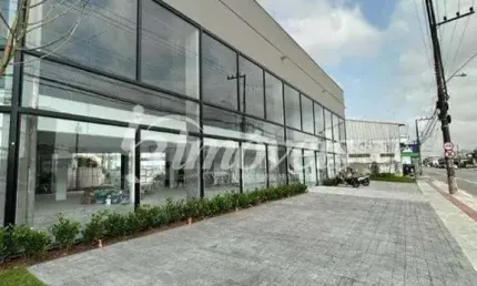 PERFEITO PARA A SUA EMPRESA, Sala de ESQUINA com 2 pavimentos para locação divididas em dois andares no Bairro São João em Itajaí/SC.