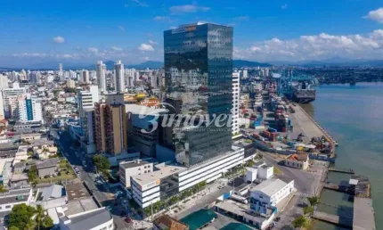Aluguel Loja Térrea Comercial Itajaí Centro Alto Padrão