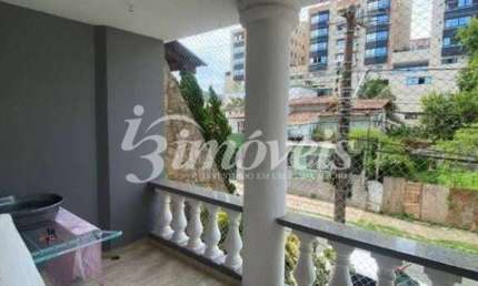 Casa semi-mobiliada com 5 dormitórios para alugar, 3 vagas - Nações - Balneário Camboriú/SC