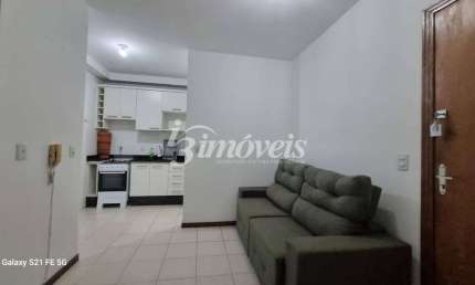 Apartamento semimobiliado para locação, 1 quarto, vaga de garagem, Residencial Spazio, Bairro Fazenda, Itajaí - SC