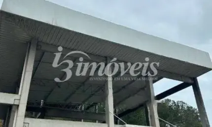 PERFEITO PARA A SUA EMPRESA, Sala EM CONSTRUÇÃO que terá  loja térrea + mezanino + 01 piso para área administrativa para locação em Balneário Camboriú