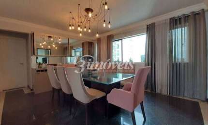 Apartamento com 4 dormitórios para locação anual. 296 m² por R$ 12.000/mês mais taxas próximo ao SESC de Itajaí/SC