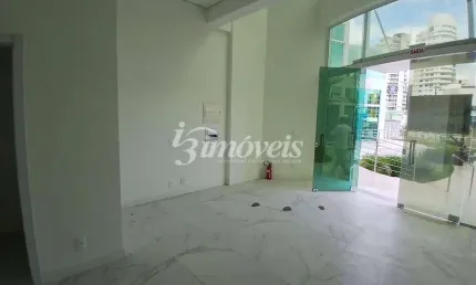 Loja Comercial para Locação Anual, 64 m², privativa, térreo com mezanino, Bairro Dom Bosco, Itajaí-SC