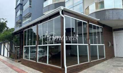 Sala / Loja, para locação anual, 164m² , Bairro Praia Brava, Itajaí-SC, com grande visibilidade de quem passa.