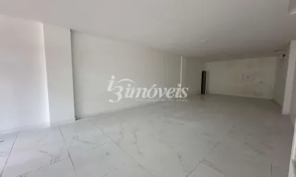 Sala / Loja, para locação anual, 89,53m² , Bairro Praia Brava, Itajaí-SC, com grande visibilidade de quem passa.