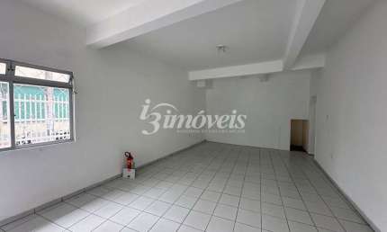 Sala / Loja, para locação anual, 53,24m² ,Bairro Centro , Itajaí-SC, com grande visibilidade de quem passa.