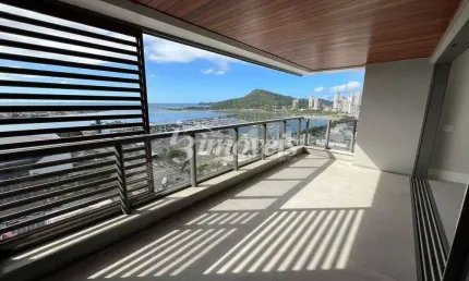 Apartamento à venda, 3 suítes, 3 vagas, com vista mar definitiva, Residencial Marechiaro, Bairro Centro, Itajaí-SC