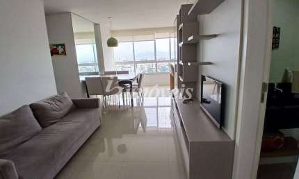 Apartamento para Locação Anual, Mobiliado e Equipado, 75 m² privativos, 2 suítes, 2 vagas, Centro, Itajaí-SC.