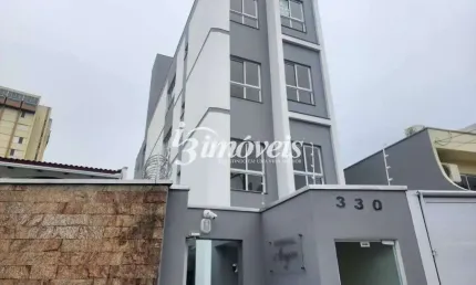Apartamento para Locação anual, Semimobiliado, 40m²privativos, 2 quartos, 1 vaga de garagem, Bairro Fazenda, Itajaí-SC.