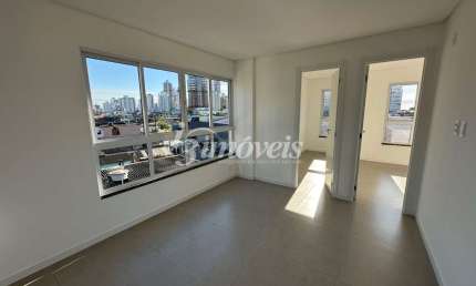 Apartamento para locação anual semimobiliado, 2 quartos, 1 vaga de garagem, no bairro Fazenda, Itajaí-SC