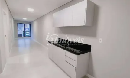 Apartamento semimobiliado para locação, 2 quartos, edíficio centro comercial, bairro centro, itajaí-sc