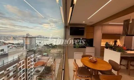 Apartamento com vista mar mobiliado à venda, 3 quartos, sendo 2 suítes, 2 vagas, ed. lotisa classic, bairro fazenda, itajaí-sc