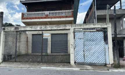 OPORTUNIDADE DE NEGOCIO - Casa a venda com 4 dormitorios, 4 vagas de garagem e 1 salao comercial na Parada de Taipas (Zona Norte)