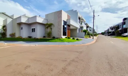 Casa dos sonhos no Condomínio Felicita: conforto, lazer e segurança em Cascavel!