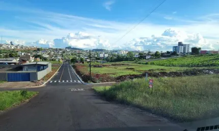Terreno à venda na Rua Eugênio Paulo de Freitas, Paraíso, Chapecó por R$ 360.000