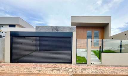 Casa com 3 quartos à venda na Rua Pequim, 44, Passo dos Fortes, Chapecó por R$ 1.690.000