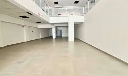 Sala comercial para alugar na Nereu Ramos - E, 829, Centro, Chapecó por R$ 11.400