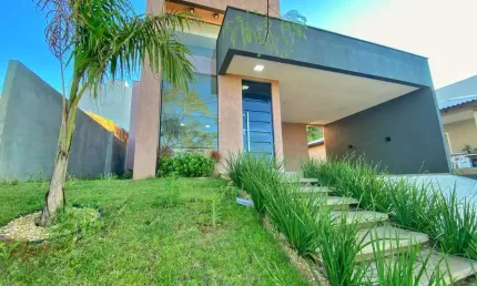 Casa com 3 quartos à venda na avenida olivo tauffer, 1251, desbravador, chapecó por r$ 899.000