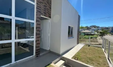 Casa com 3 quartos à venda na rua mariangela de oliveira, desbravador, chapecó por r$ 659.000