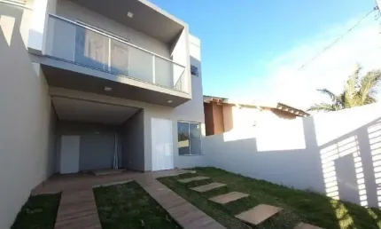 Casa com 3 quartos à venda na Rua José Pedro Coser, 56, Desbravador, Chapecó por R$ 659.000