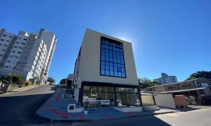 Sala comercial para alugar na Washington Luiz, 251, São Cristóvão, Chapecó por R$ 2.840