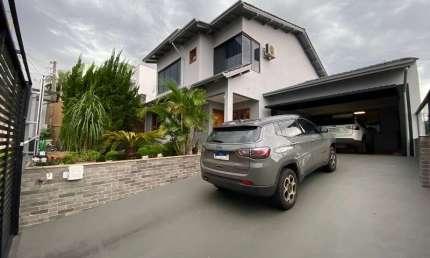 Casa com 3 quartos à venda na Rua Olavo Dias de Castro, 220 E, Passo dos Fortes, Chapecó por R$ 2.200.000