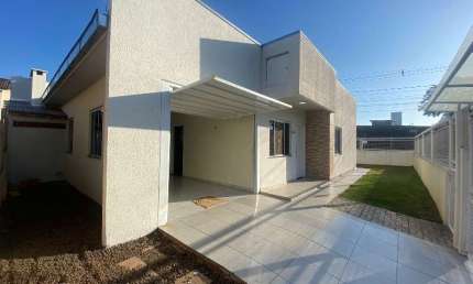 Casa com 3 quartos à venda na Emanuel Antonio da Silva Esq.  Jozir dos Santos Wolf, 18 E, Efapi, Chapecó por R$ 530.000