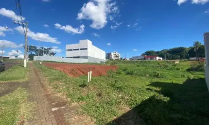 Terreno à venda na Ernesto Balista, 01, Jardins, Chapecó por R$ 650.000