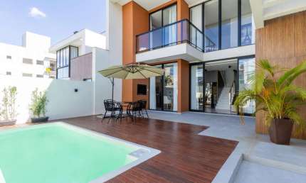 Casa com 3 quartos à venda na Rua Hermínio Tissiani, 2017, Paraíso, Chapecó por R$ 1.380.000