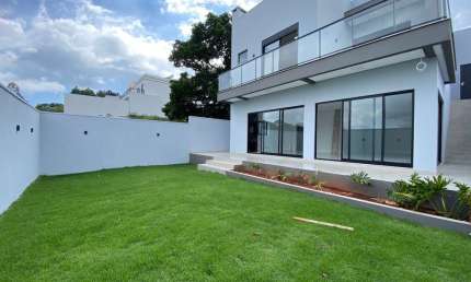 Casa com 3 quartos à venda na Rua Renato dos Anjos, 91, Jardim Europa, Chapecó por R$ 2.000.000